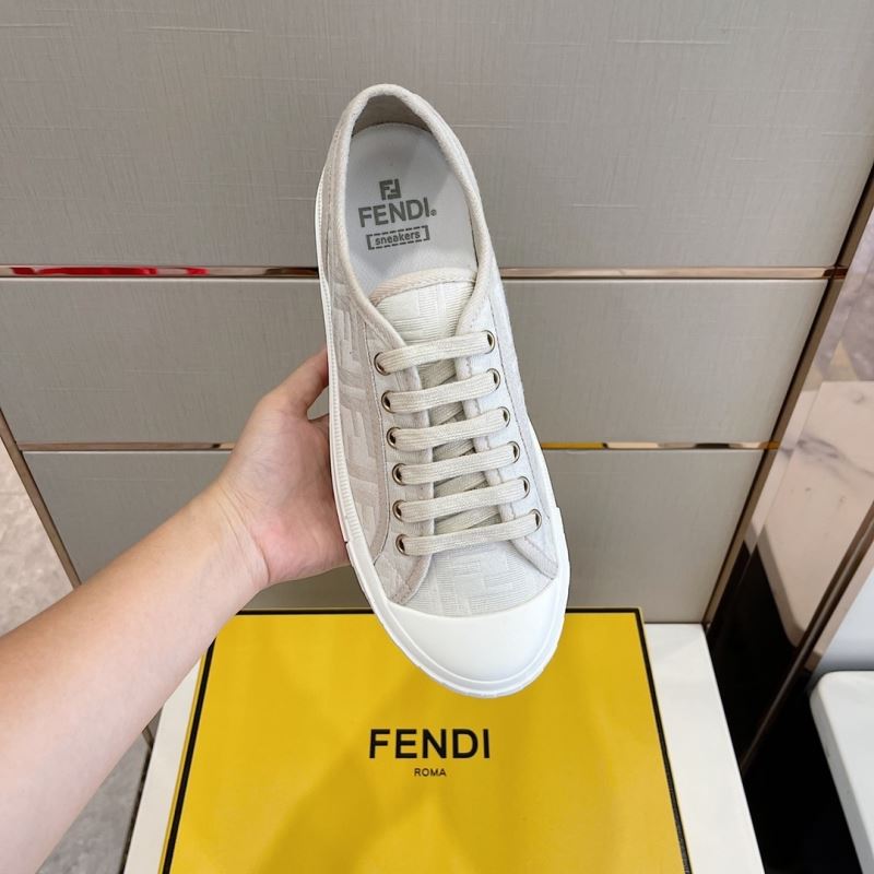 Fendi Low Shoes